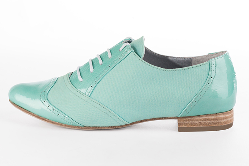 Aquamarine blue women's fashion lace-up shoes. Round toe. Flat leather soles. Profile view - Florence KOOIJMAN